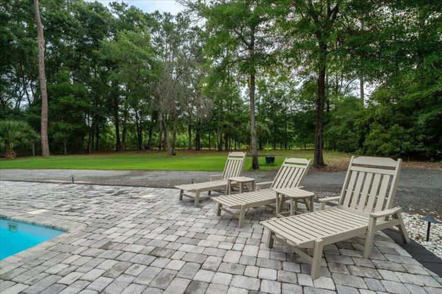 1430 Marsh Bluff Court, Edisto Island, SC 29438