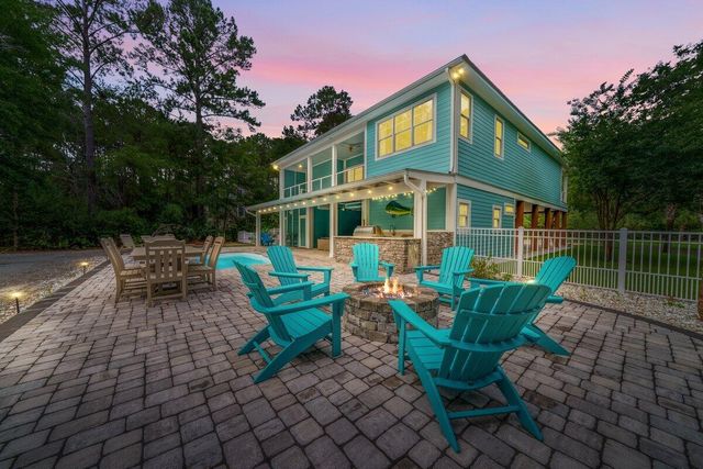 1430 Marsh Bluff Court, Edisto Island, SC 29438