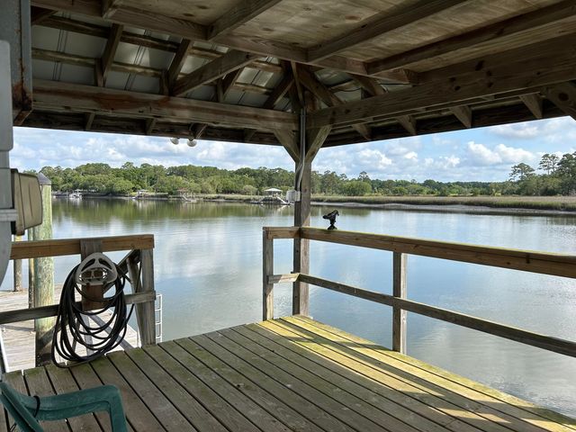 1430 Marsh Bluff Court, Edisto Island, SC 29438