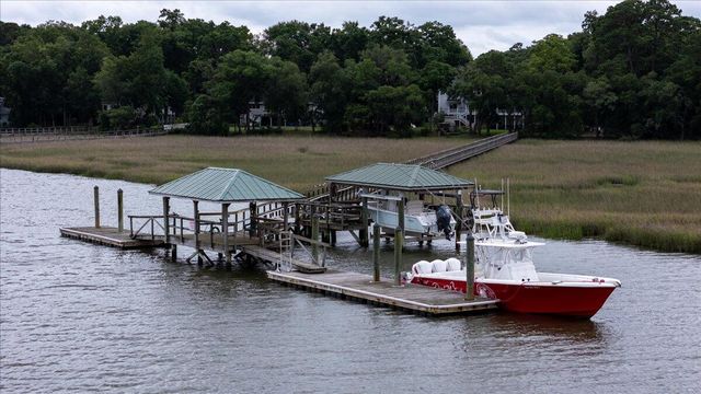 1430 Marsh Bluff Court, Edisto Island, SC 29438