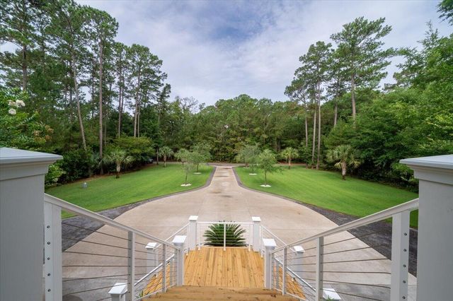 1430 Marsh Bluff Court, Edisto Island, SC 29438
