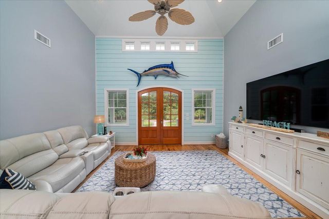 1430 Marsh Bluff Court, Edisto Island, SC 29438