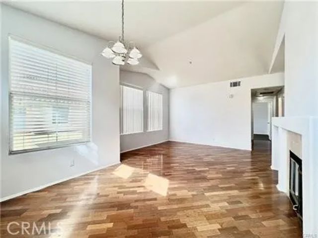 1307 Elmhurst, Irvine, CA 92618