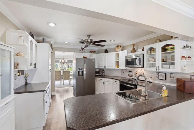 425 CORRIENTES CIRCLE, Punta Gorda, FL 33983