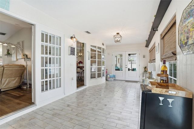 425 CORRIENTES CIRCLE, Punta Gorda, FL 33983