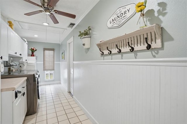 425 CORRIENTES CIRCLE, Punta Gorda, FL 33983