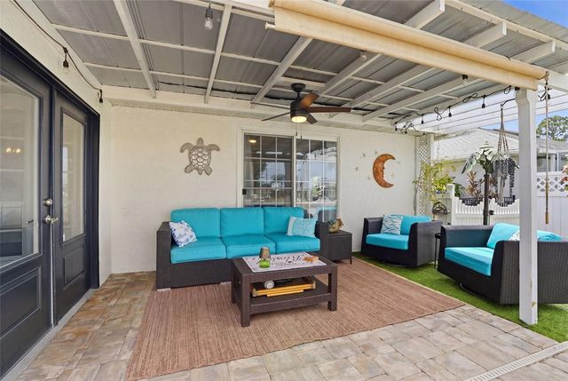 425 CORRIENTES CIRCLE, Punta Gorda, FL 33983
