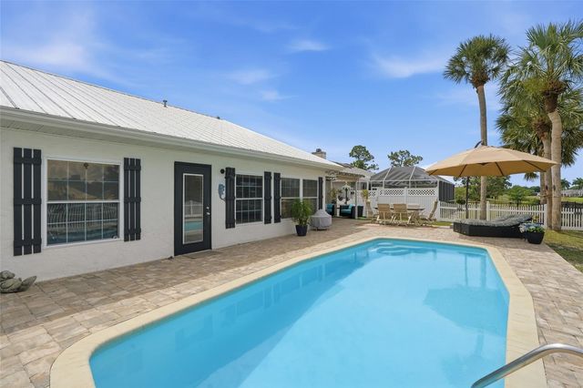 425 CORRIENTES CIRCLE, Punta Gorda, FL 33983