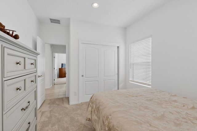 212 Prism Avenue SW, Rio Rancho, NM 87124