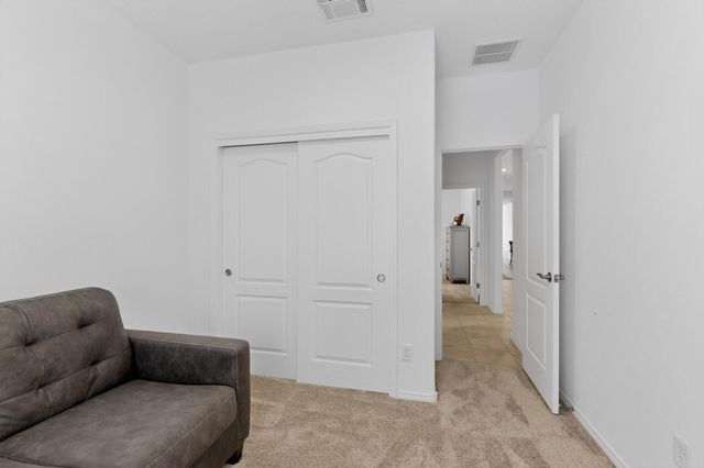 212 Prism Avenue SW, Rio Rancho, NM 87124