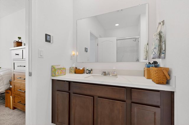 212 Prism Avenue SW, Rio Rancho, NM 87124