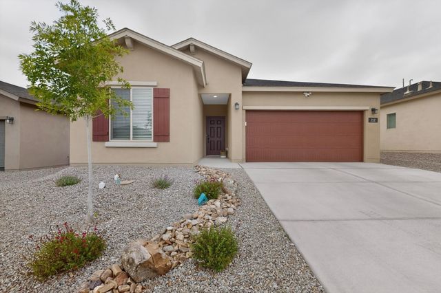 212 Prism Avenue SW, Rio Rancho, NM 87124