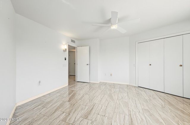 16871 N 103RD Avenue, Sun City, AZ 85351
