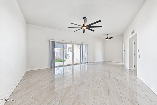 16871 N 103RD Avenue, Sun City, AZ 85351