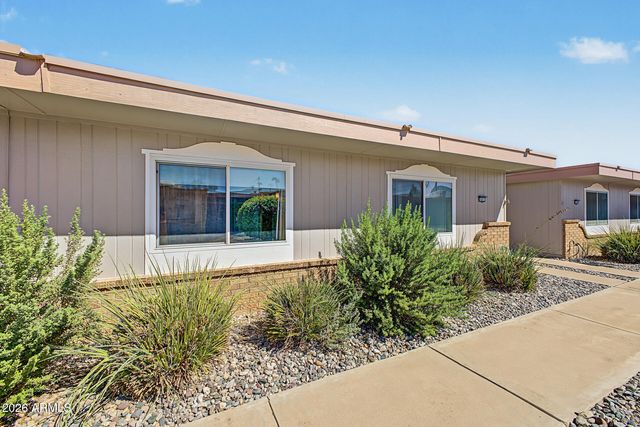 16871 N 103RD Avenue, Sun City, AZ 85351