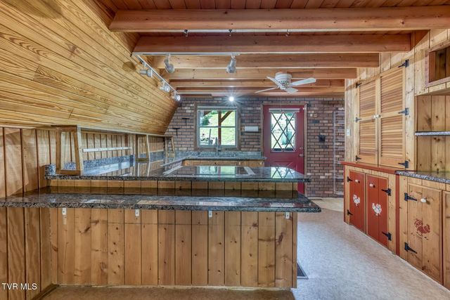 117 Locust Winds Drive, Elizabethton, TN 37643