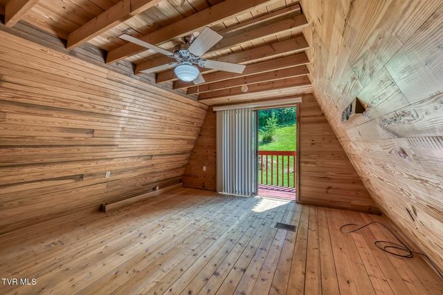 117 Locust Winds Drive, Elizabethton, TN 37643