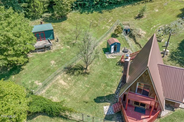 117 Locust Winds Drive, Elizabethton, TN 37643
