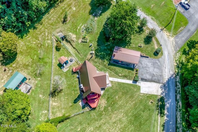 117 Locust Winds Drive, Elizabethton, TN 37643