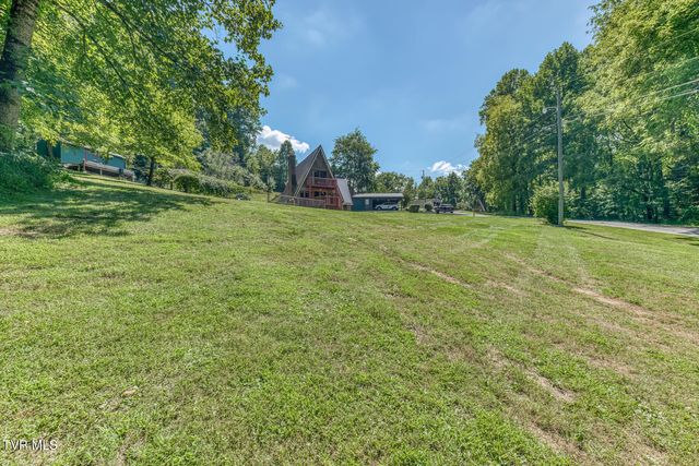 117 Locust Winds Drive, Elizabethton, TN 37643