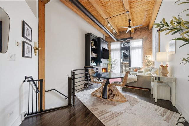 1740 N Marshfield Avenue 8, Chicago, IL 60622