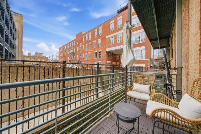 1740 N Marshfield Avenue 8, Chicago, IL 60622