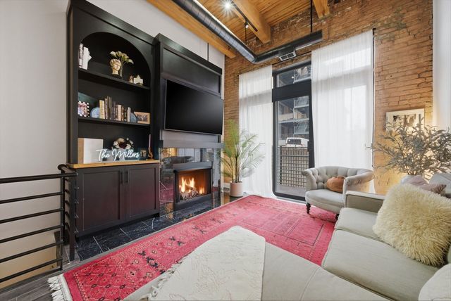 1740 N Marshfield Avenue 8, Chicago, IL 60622