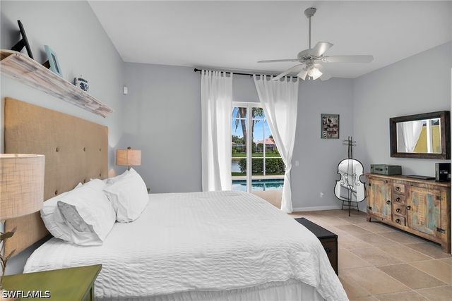 7935 Valentina CT, Naples, FL 34114