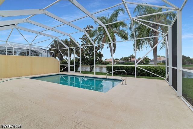 7935 Valentina CT, Naples, FL 34114
