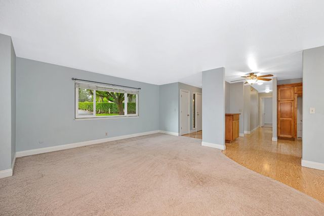2230 Wildberry Ln, Auburn, CA 95603