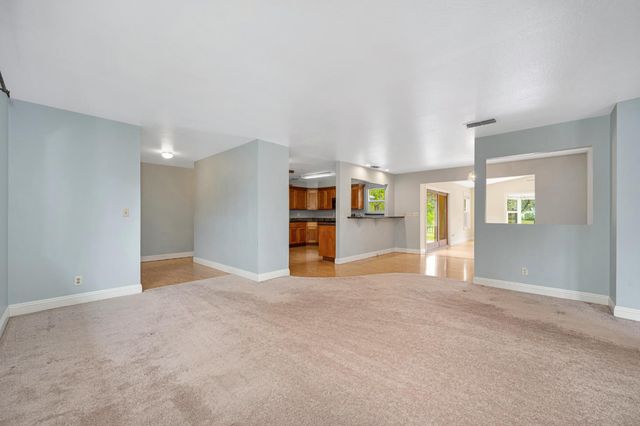 2230 Wildberry Ln, Auburn, CA 95603