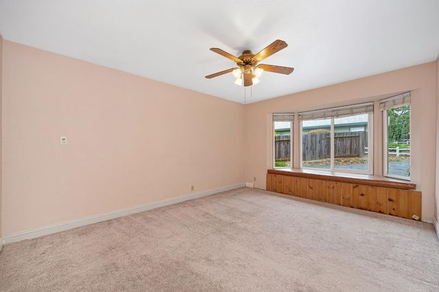 2230 Wildberry Ln, Auburn, CA 95603