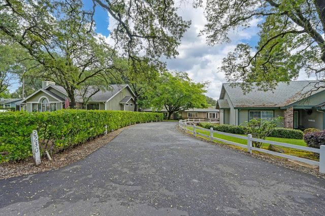 2230 Wildberry Ln, Auburn, CA 95603