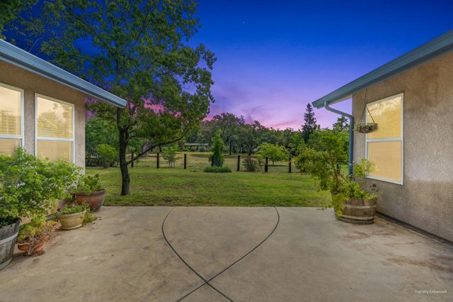 2230 Wildberry Ln, Auburn, CA 95603