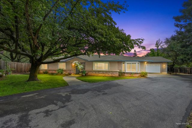 2230 Wildberry Ln, Auburn, CA 95603
