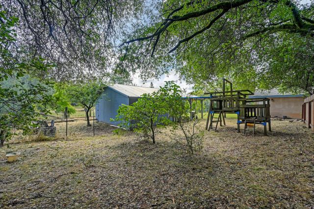 2230 Wildberry Ln, Auburn, CA 95603