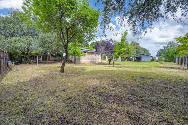 2230 Wildberry Ln, Auburn, CA 95603