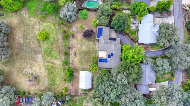 2230 Wildberry Ln, Auburn, CA 95603