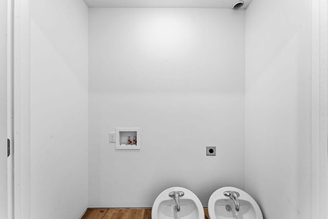 215 Gandy View Avenue, Milltown, WI 54858