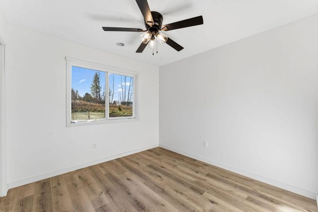 215 Gandy View Avenue, Milltown, WI 54858