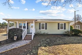 820 Old Burkhart Road, Lexington, NC 27292