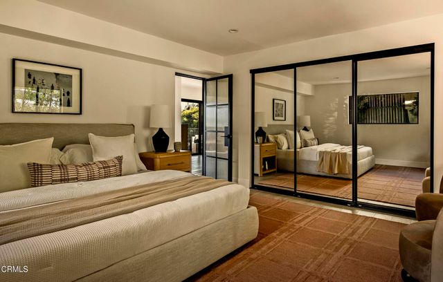 2994 Durand Drive, Los Angeles, CA 90068