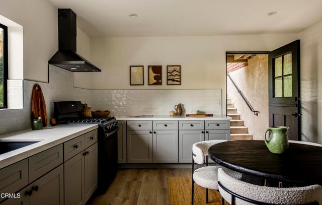 2994 Durand Drive, Los Angeles, CA 90068