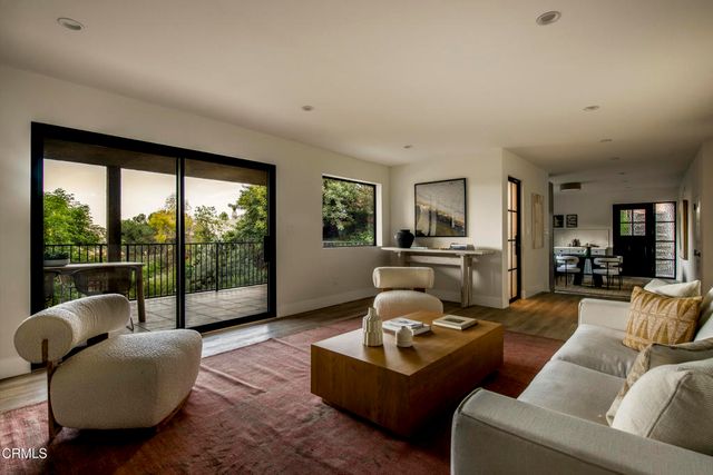 2994 Durand Drive, Los Angeles, CA 90068