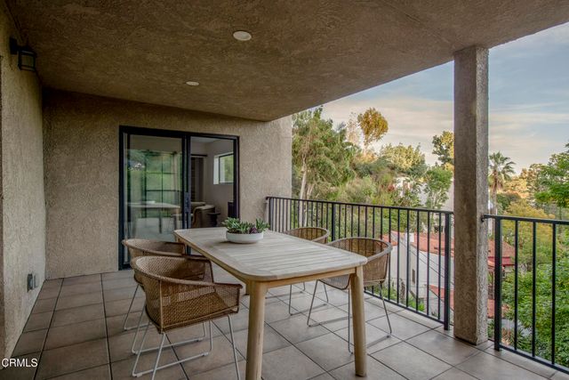 2994 Durand Drive, Los Angeles, CA 90068