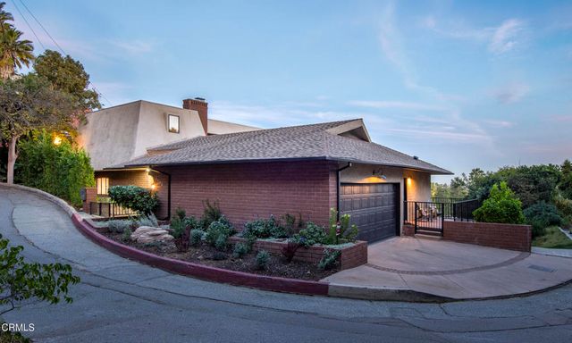 2994 Durand Drive, Los Angeles, CA 90068