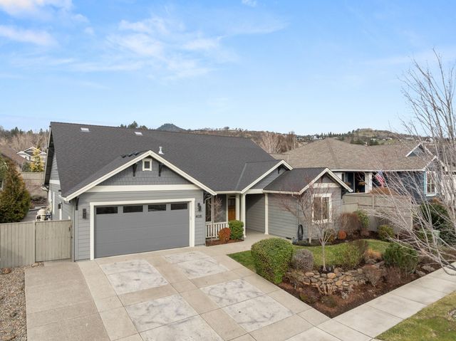 4035 Crystal Springs Drive, Medford, OR 97504