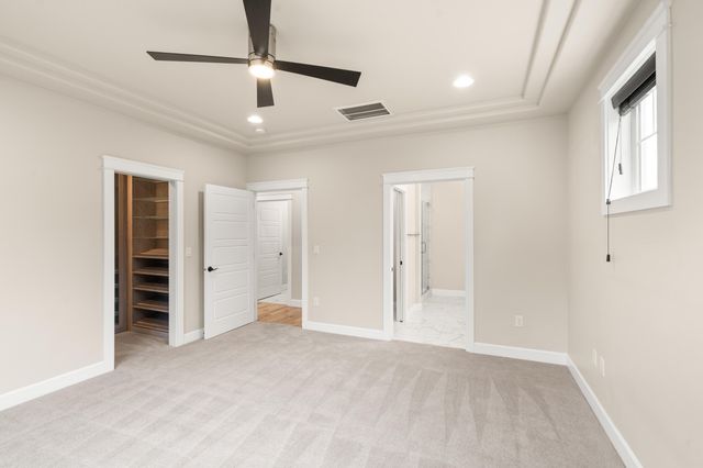 4035 Crystal Springs Drive, Medford, OR 97504