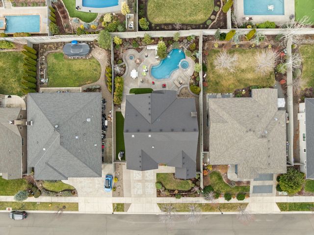 4035 Crystal Springs Drive, Medford, OR 97504