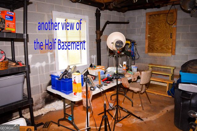 101 Pineview Drive, Thomaston, GA 30286